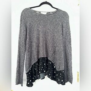 Cloud Chaser Gray and Black Star Patterned Women's Top (M)
